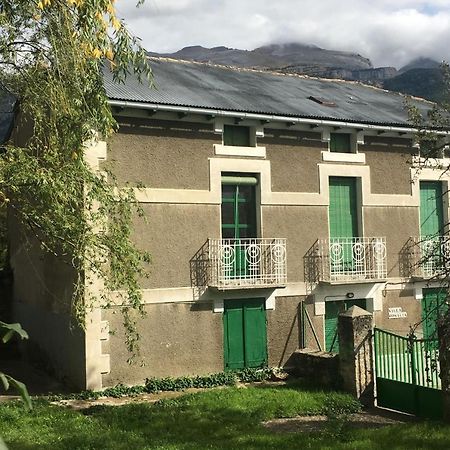 Villa Rosalia Villanúa Buitenkant foto